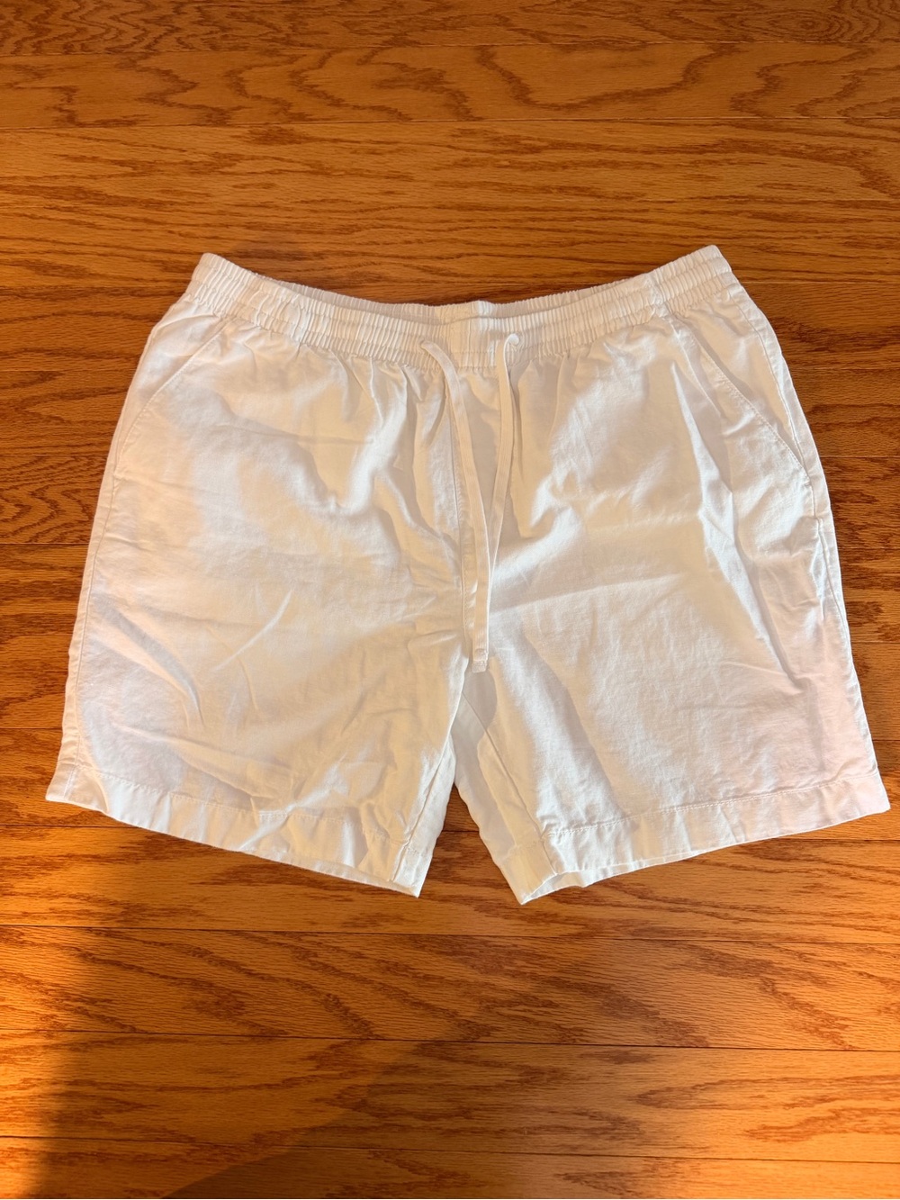 Nautica White Elastic Waist Athletic Shorts